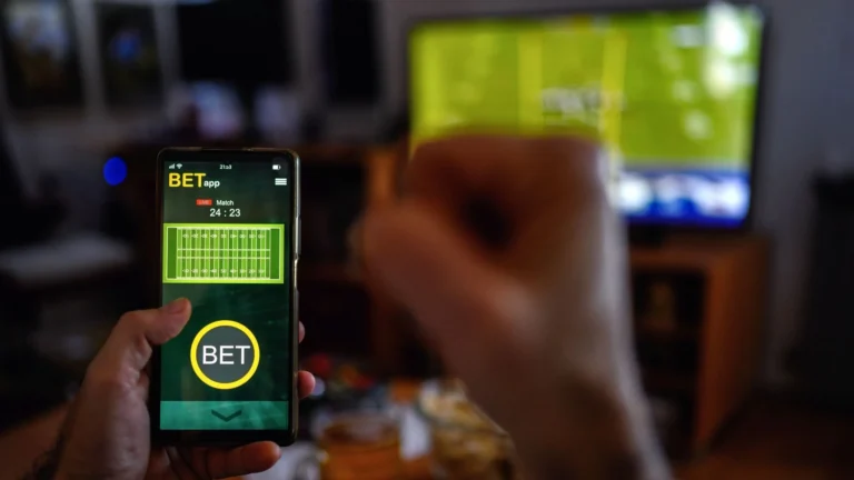 Pai é preso após gastar dinheiro do tratamento do filho em apostas