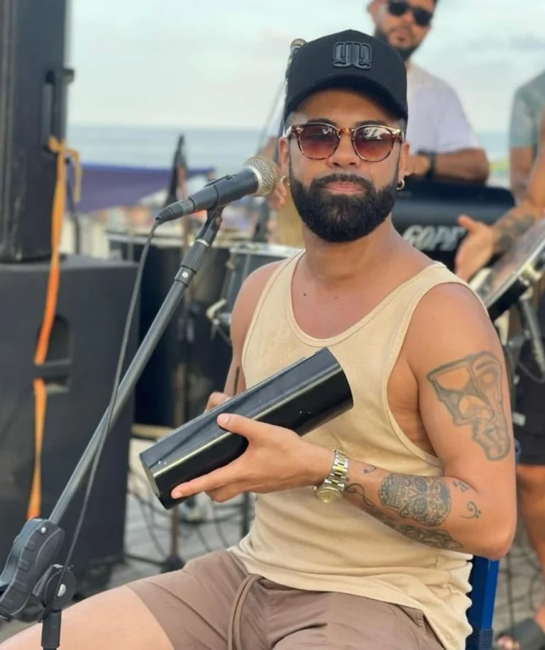 Cantor de pagode chegava à festa de aniversário do sobrinho quando foi morto em assalto, diz família