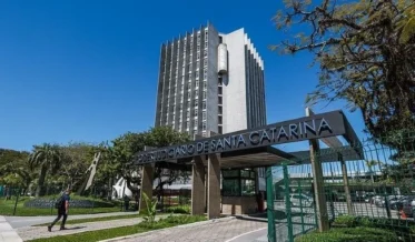 Justiça de SC suspende lei que proibia cotas em universidades estaduais