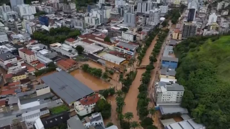 Polícia Civil começa a liberar corpos de vítimas em Juiz de Fora e Ubá