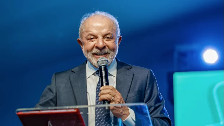 Lula celebra medalha de ouro inédita: “Esporte brasileiro não tem limites”