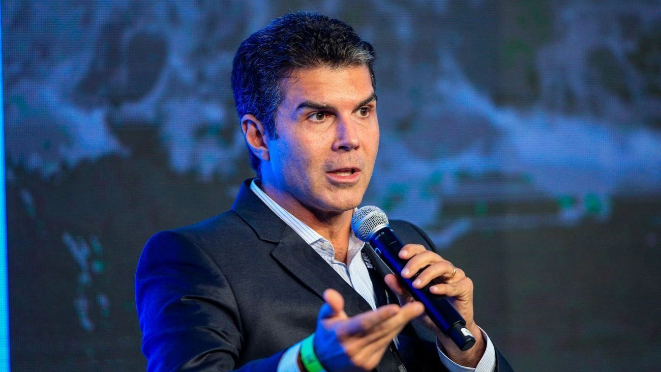 Paraná Pesquisas: Helder tem 46,7% de avaliação positiva e 26,2% negativa