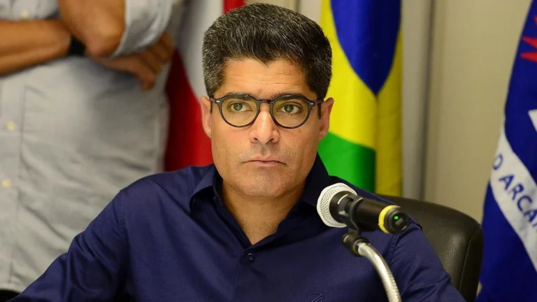 Coaf aponta que ACM Neto recebeu R$ 3,6 milhões do Master e da Reag