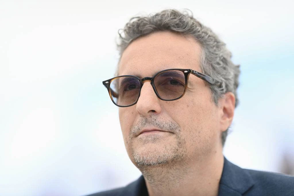 Kleber Mendonça Filho debocha de suposto erro em 