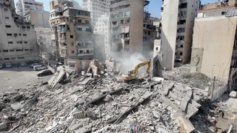 Novos ataques israelenses causam destruição no Líbano