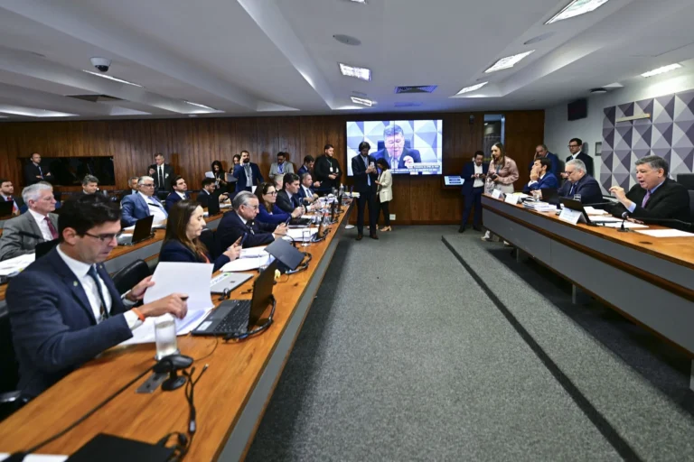 Governo articula limitar prorrogação da CPMI do INSS por apenas 15 dias