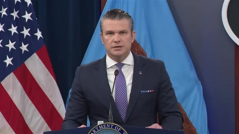 Hegseth diz que EUA pretendem ser “imprevisíveis” no solo do Irã