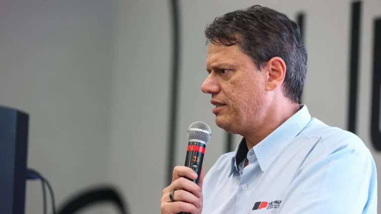 Real Time: 63% aprovam governo Tarcísio em SP; 32% desaprovam