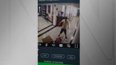 Homem é preso ao ser flagrado agredindo recepcionista de hotel em Curitiba