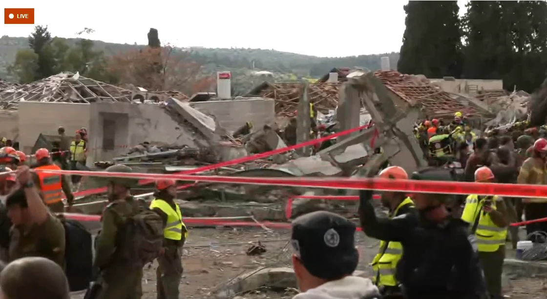 Vítimas de míssil iraniano estavam em abrigo antiaéreo perto de Jerusalém