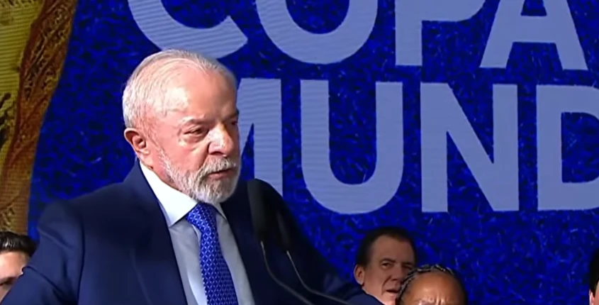 Mesmo com alertas, Lula avalia sancionar PL Antifacção sem vetos