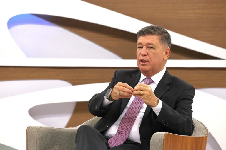 Viana diz que não há comprovação de mesada de R$ 300 mil a Lulinha