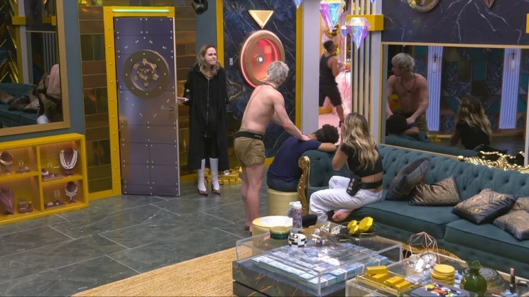 Ana Paula Renault retorna do Barrado no Baile com o fim da Festa do Líder no BBB 26