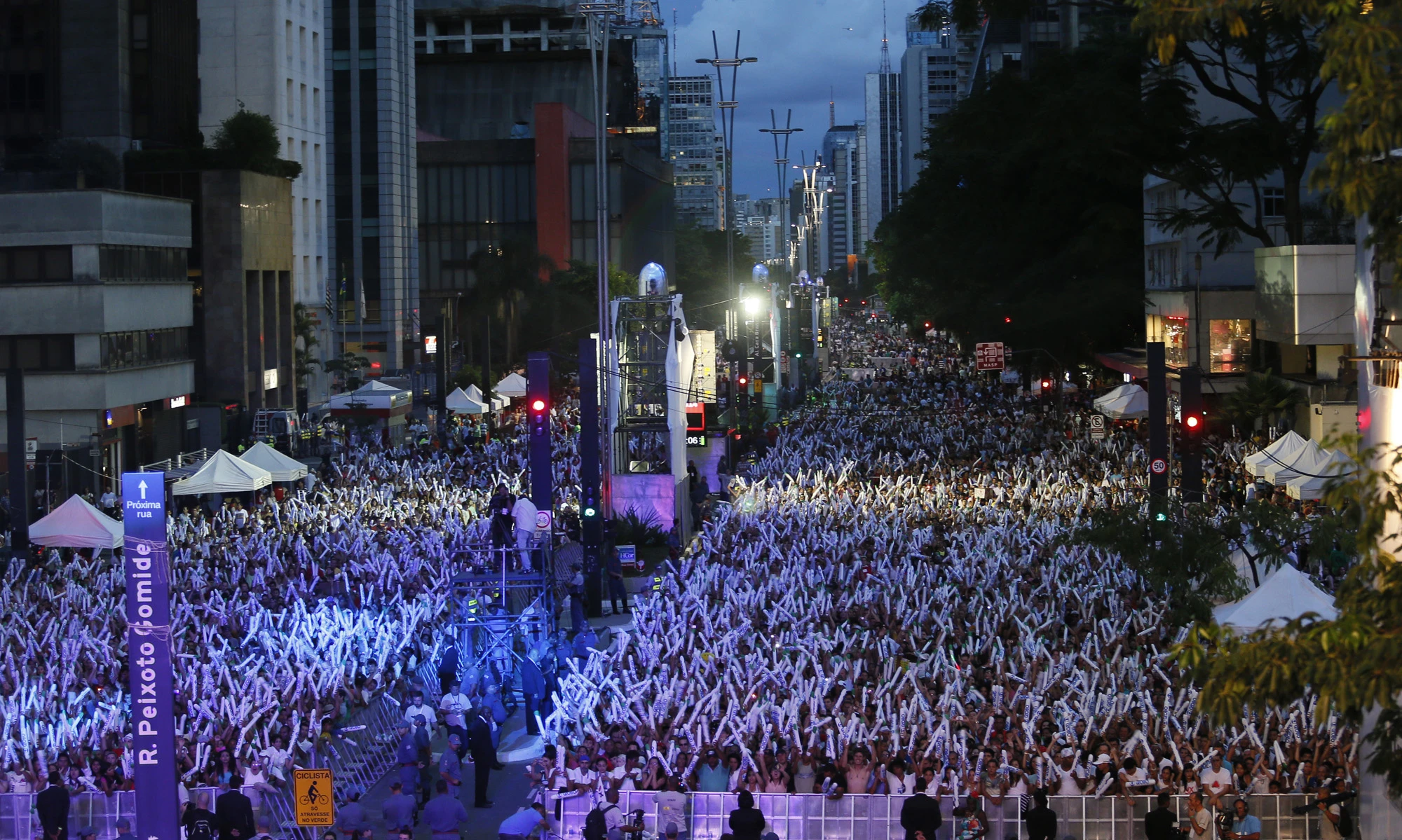 Prefeitura de SP planeja megashow para setembro; saiba quem pode vir