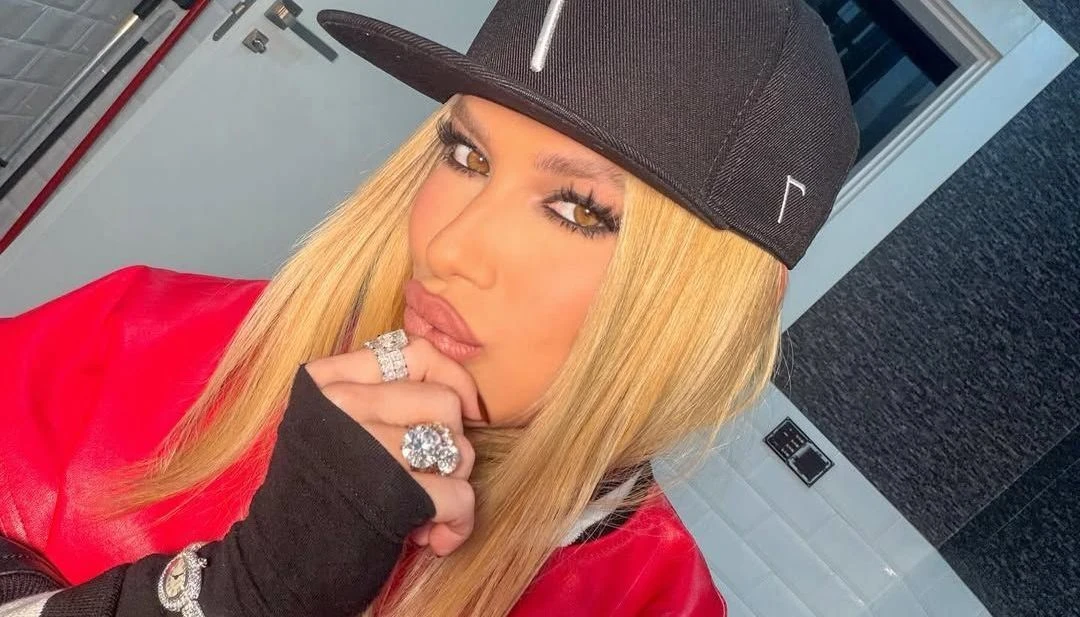 Virginia usa relógio de quase R$ 450 mil para assistir jogo de Vini Jr.