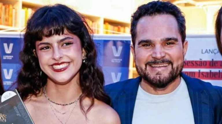 Filha gêmea de Luciano Camargo lança livro escrito aos 12 anos: Orgulho