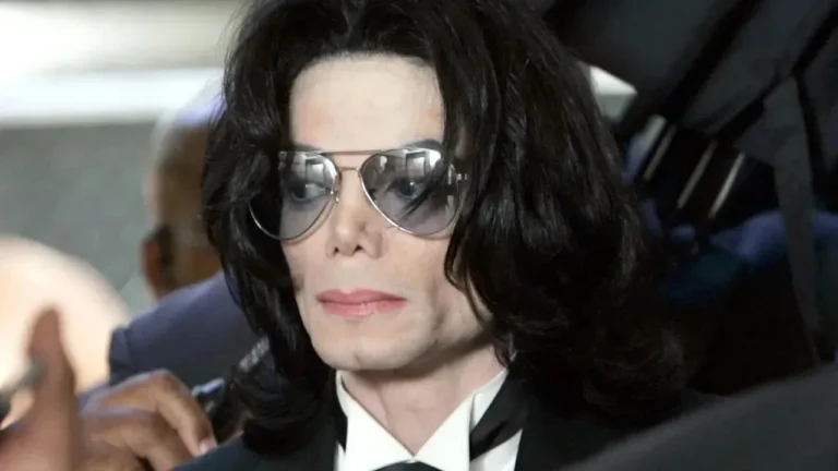 Quantas plásticas Michael Jackson fez? Confira detalhes das cirurgias