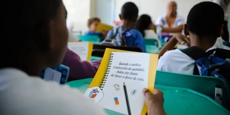 Lula sanciona novo Plano Nacional de Educação para os próximos 10 anos