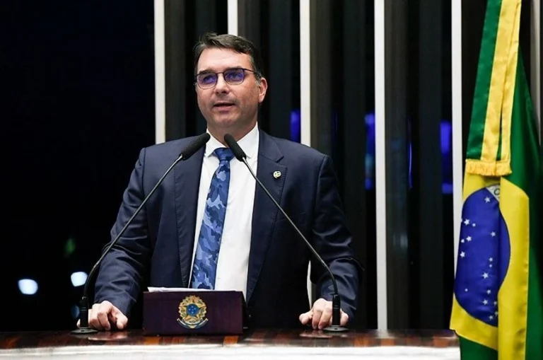Contra PT, Flávio quer unificar candidaturas de direita ao TCU