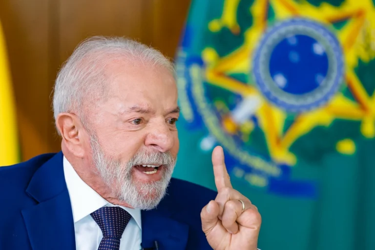 Quaest: governo Lula tem avaliação negativa de 42%; positiva, 31%