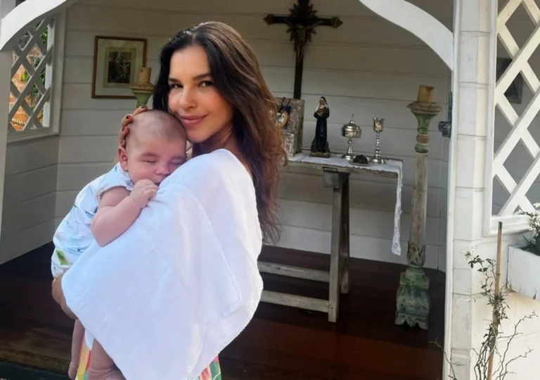 Mariana Rios celebra realização do sonho de ser mãe