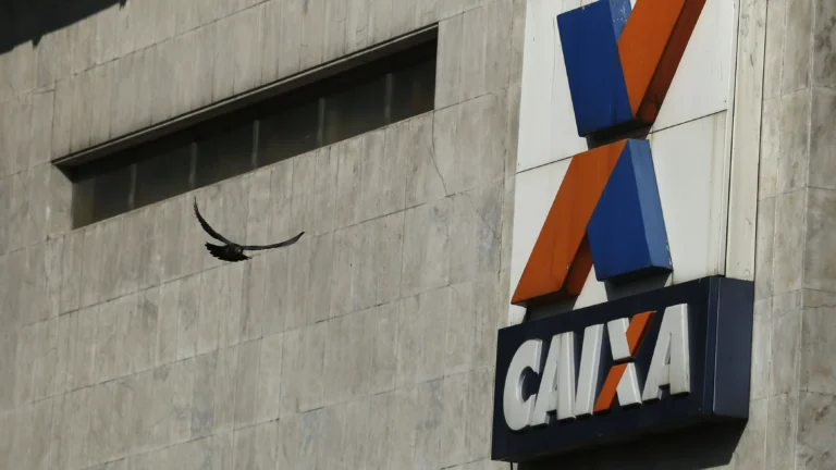 Caixa trava saques em espécie para emendas e impõe rastreio a pedido do STF