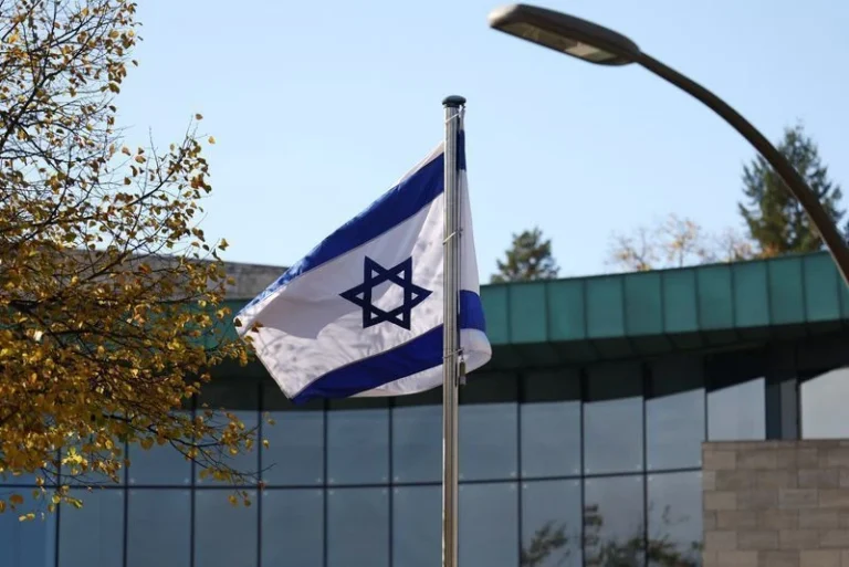 Israel emite primeiro alerta marítimo para embarcações na costa do Líbano