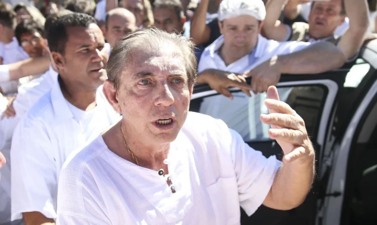 De 500 para 200 anos: João de Deus tem pena reduzida pela metade