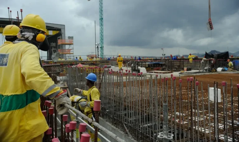 Indústria da Construção pede ao governo mais rapidez na liberação de obras