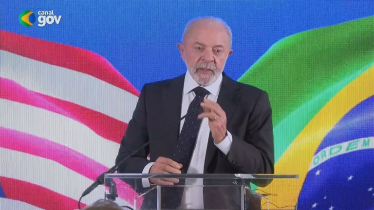 Redes de Lula devem trocar discursos por conteúdo “original” na campanha
