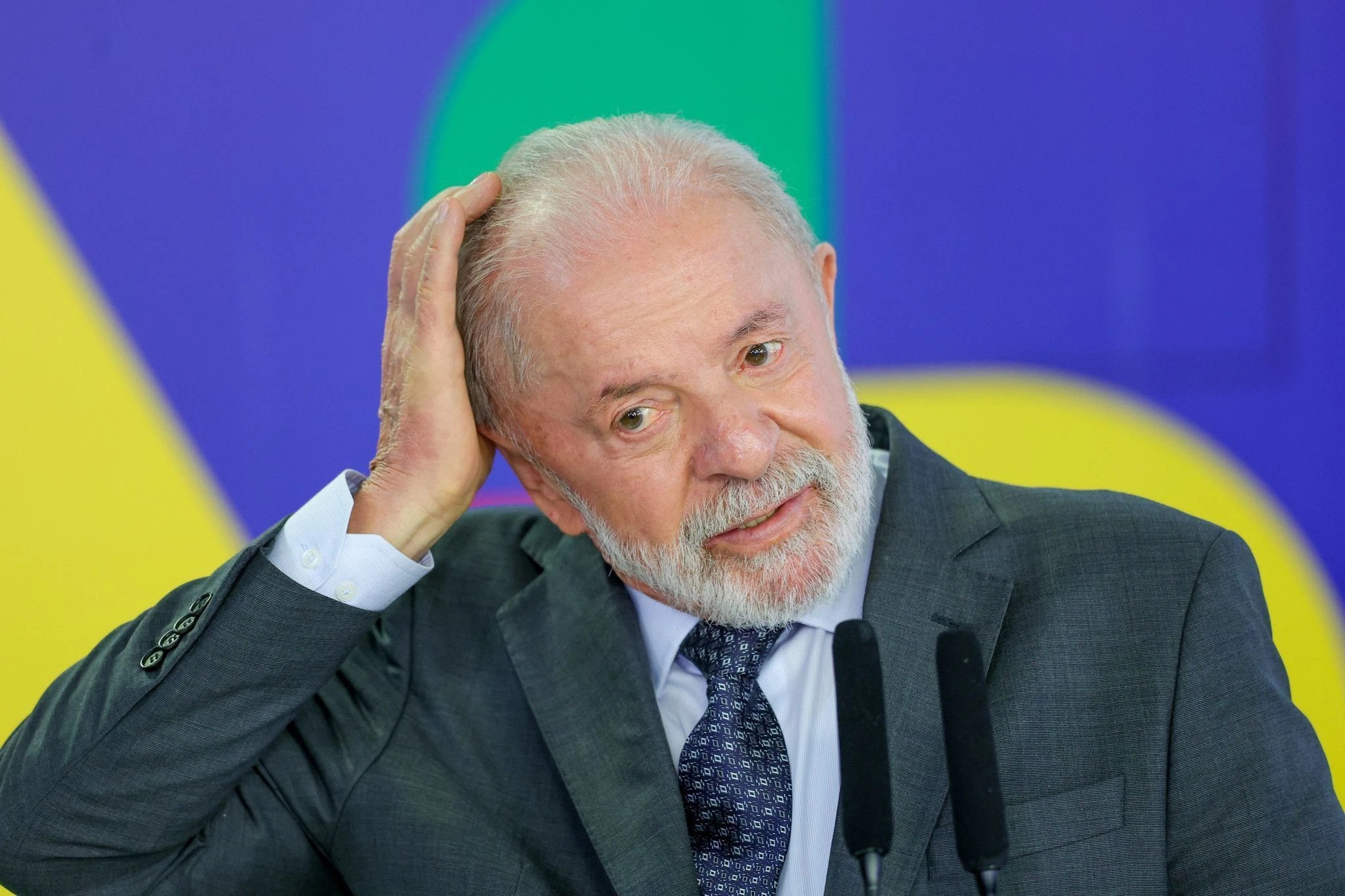 Lula diz que ricos não compram celulares roubados, mas pobres sim