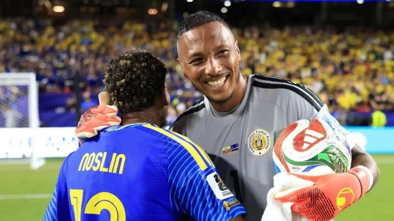Eloy Room, de Curaçao, faz 15 defesas e entra para a história da Copa