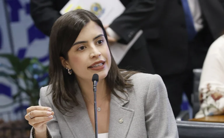 Grupo de trabalho da Câmara aprova projeto que criminaliza ato de misoginia