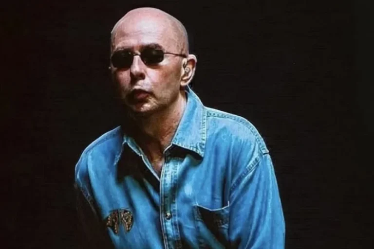 Morre o cantor Indio Solari, lenda do rock argentino