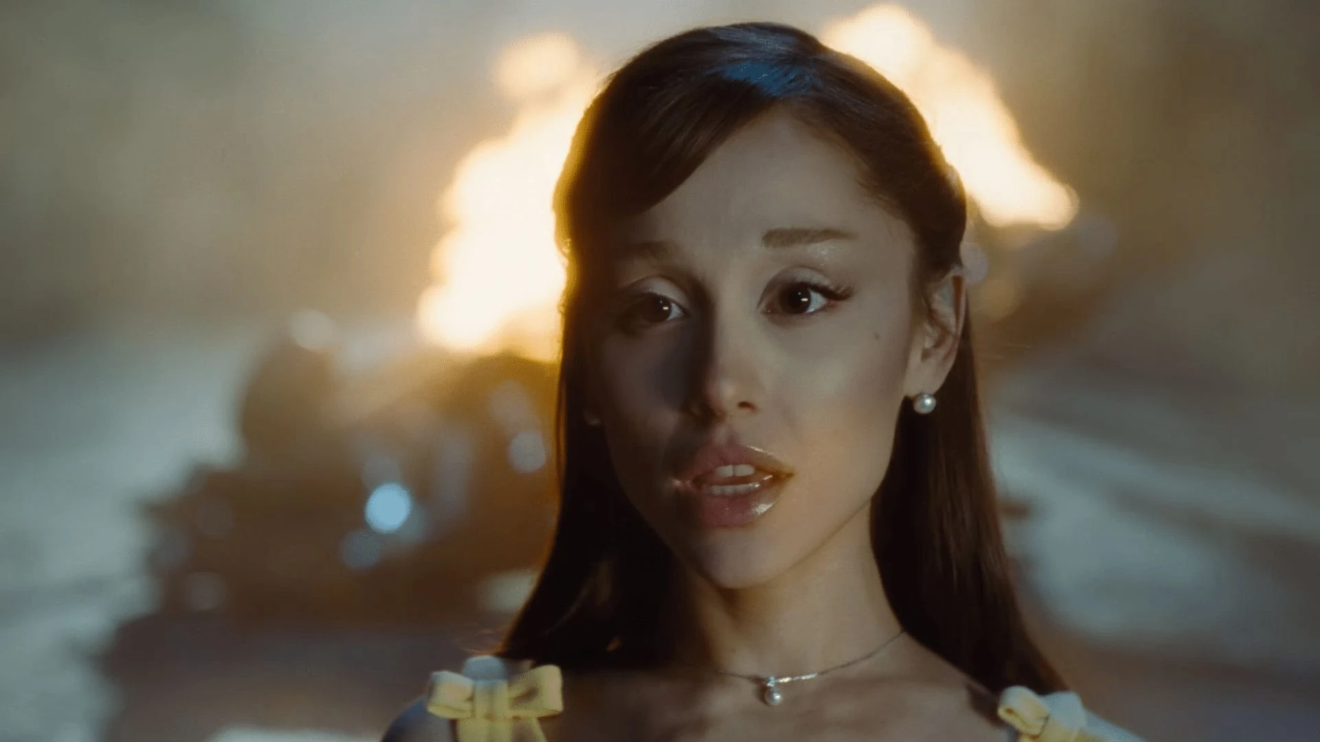 Ariana Grande diz que novo álbum é 