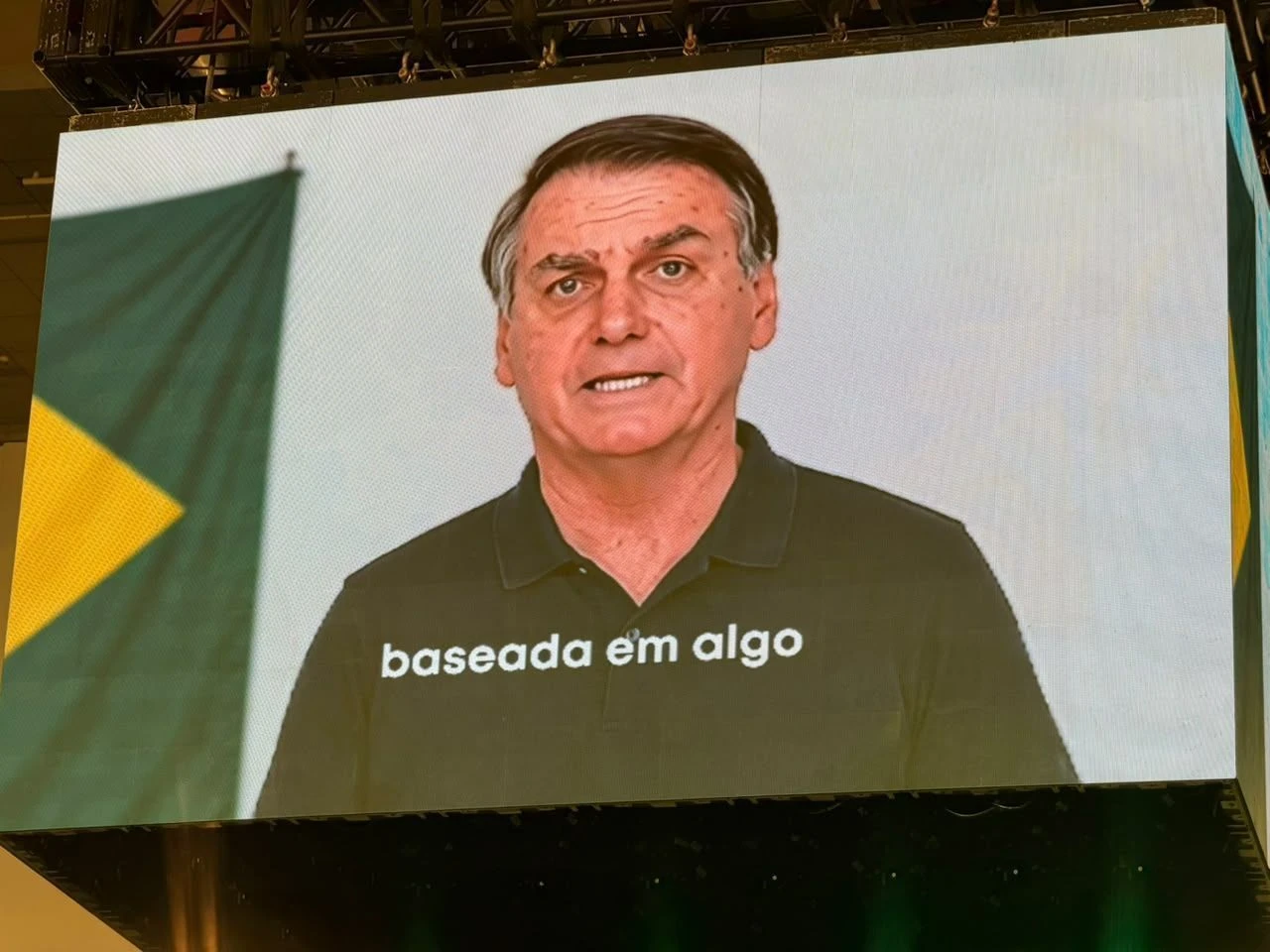 A decisão de Moraes que coloca Bolsonaro e Flávio em uma sinuca de bico
