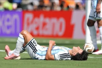 Destaque da Argentina se machuca e é substituído na final da Copa do Mundo