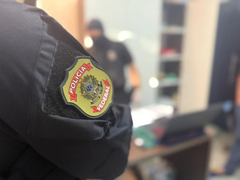 PF faz operação contra tráfico e lavagem de dinheiro em 15 estados