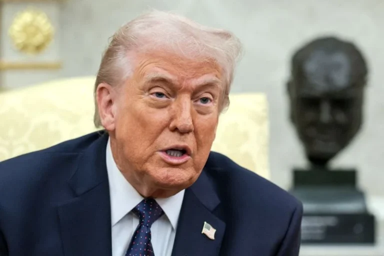 Trump diz que os EUA vão tomar a Montanha Pickaxe no Irã