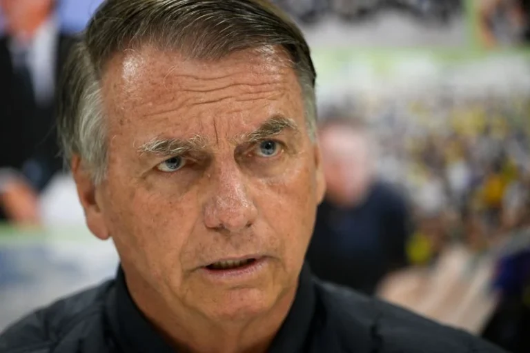 PGR vê violação em carta de Bolsonaro, mas defende manutenção de domiciliar