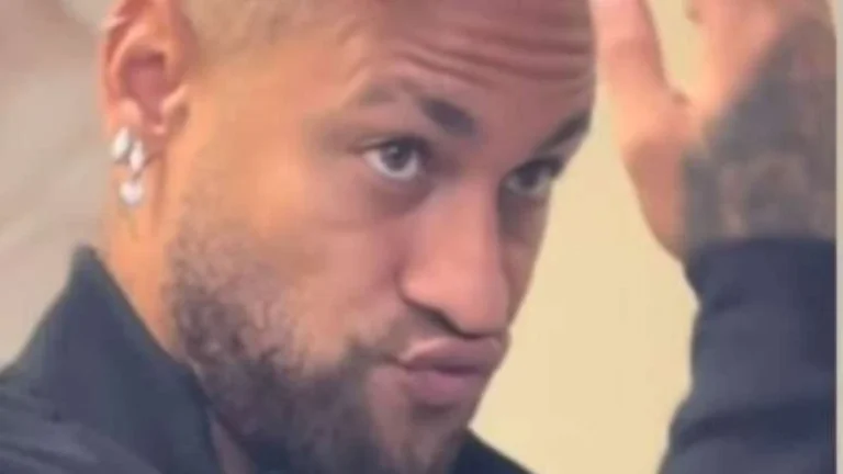 Neymar perde a cabeça com árbitra e leitura labial expõe xingamentos pesados: ‘Você é horrorosa’