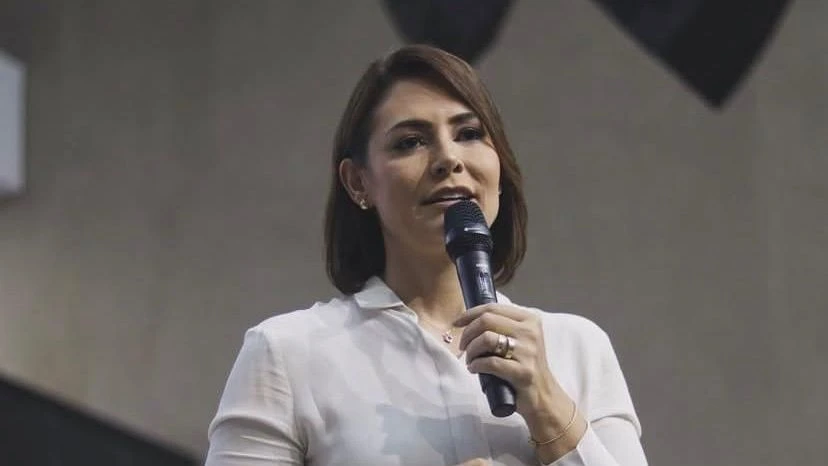 Michelle faz 1º ato de campanha em Brasília e pede voto em Flávio