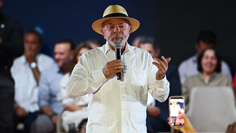 Avaliação negativa do governo Lula se mantém em 43%, indica Nexus/BTG