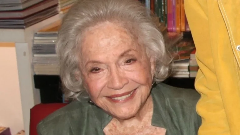 Nathalia Timberg completa 97 anos; relembre seus principais papéis