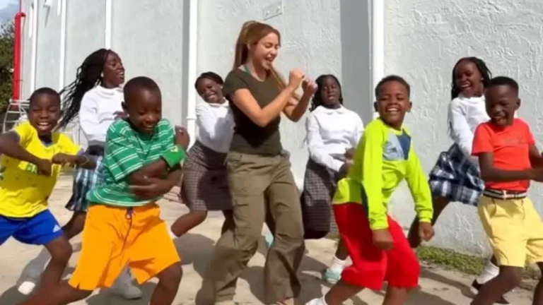 “Foi muito difícil dizer adeus”, diz Shakira sobre crianças do Ghetto Kids