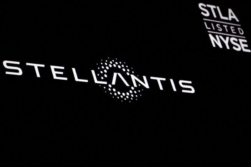 Após pressão de Trump, Stellantis pretende vender fábrica em Toronto