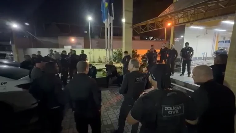 Operação mira “braço armado” do Comando Vermelho no Rio