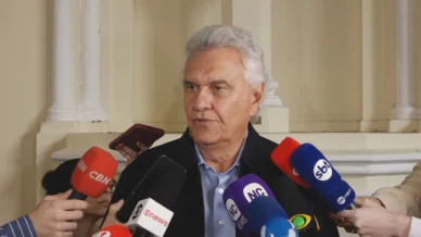 Caiado diz que Moraes não tem condições de ficar no STF após revelações