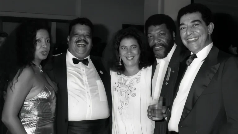 Alcione lembra data de aniversário de Tim Maia com foto rara; veja