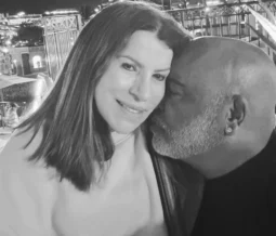 Casada há mais de 40 anos com Rick, viúva se despede do cantor: 'Não sei como continuar sem você'